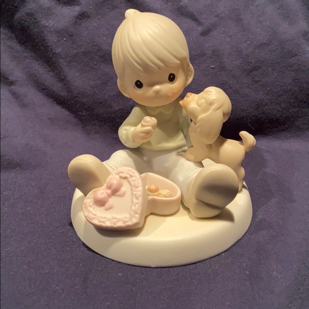 Precious Moments. “Sharing Sweet Moments Together”